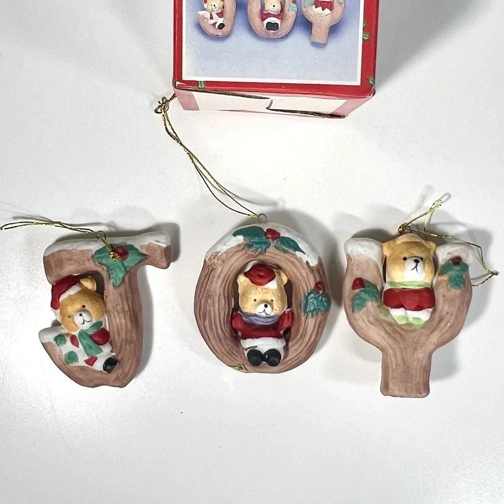 VTG Christmas Around The World JOY Teddy‎ Bears Letter Ornaments Set of 3 w/Box